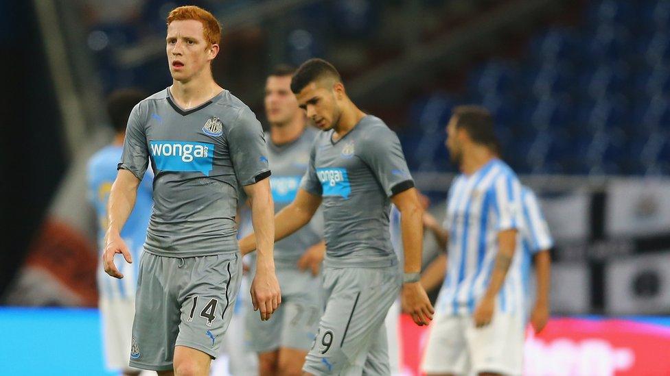 Newcastle's Jack Colback (l) and Massadio Haidara