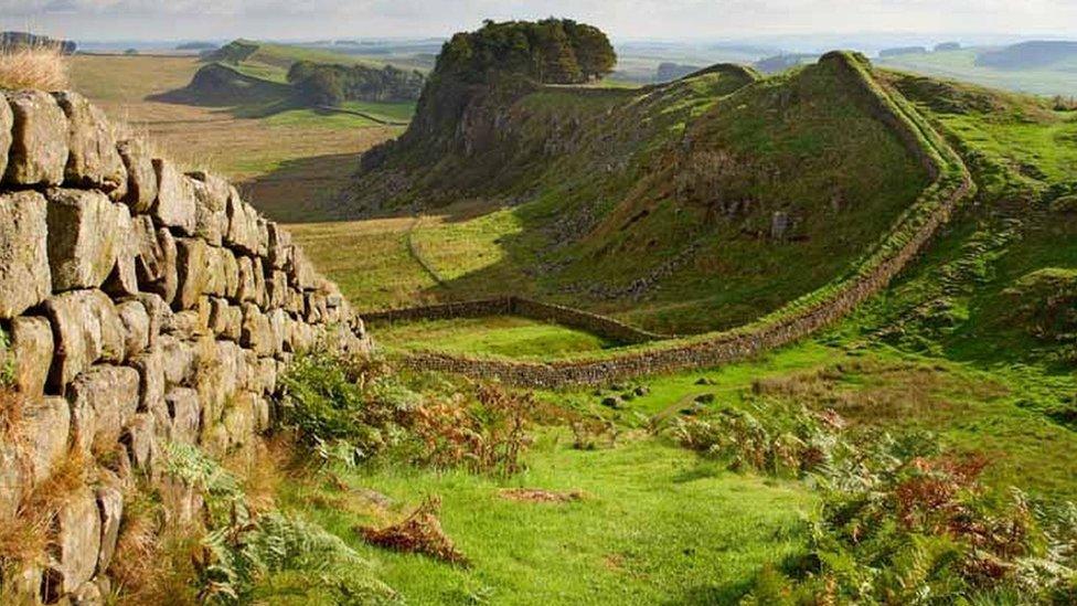 Hadrian's Wall - Housesteads crags