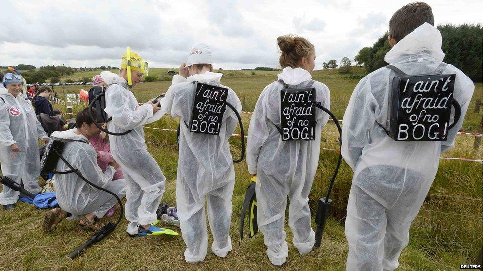 Llanwrtyd Wells bog snorkelling championships 2014 - Bogbusters