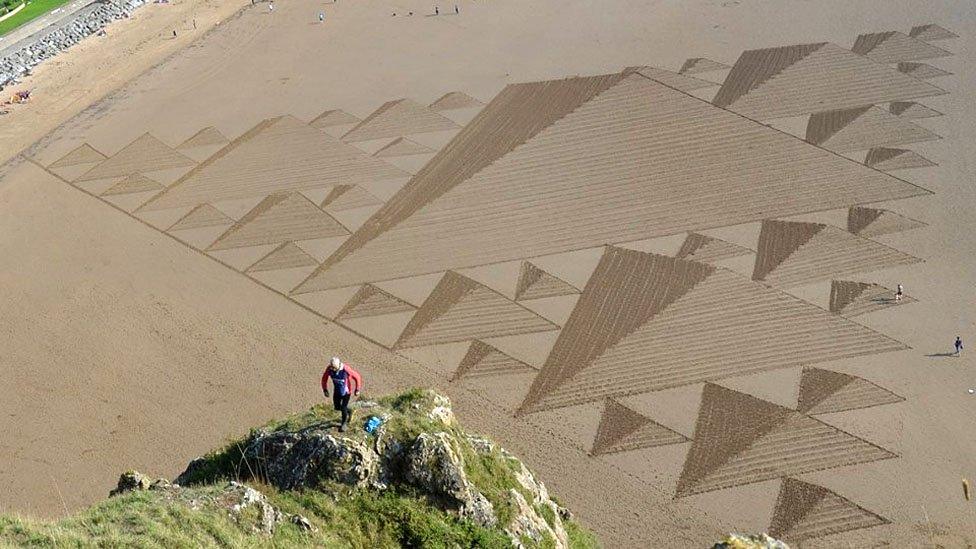 Sand art by Simon Beck at Brean Beach, Somerset