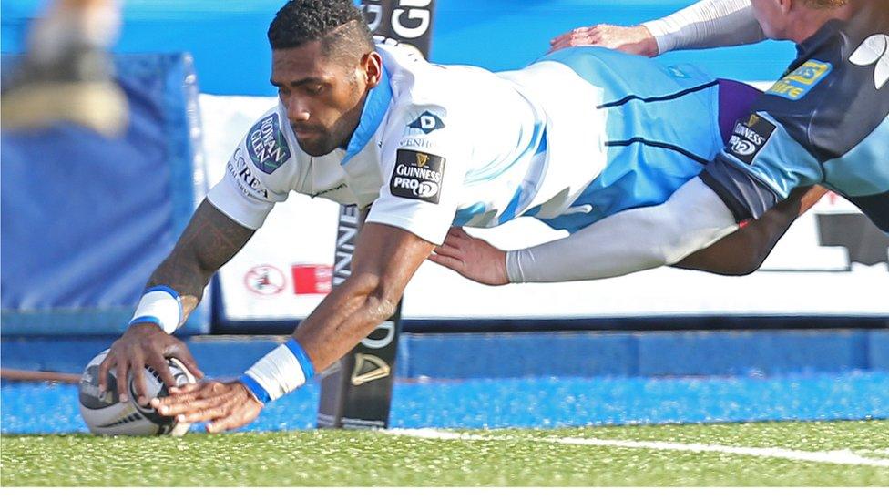 Niko Matawalu scores for Glasgow