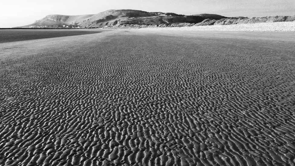 Llandudno's West Shore with the Great Orme in the background