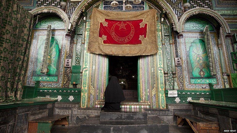 Hamdani shrine