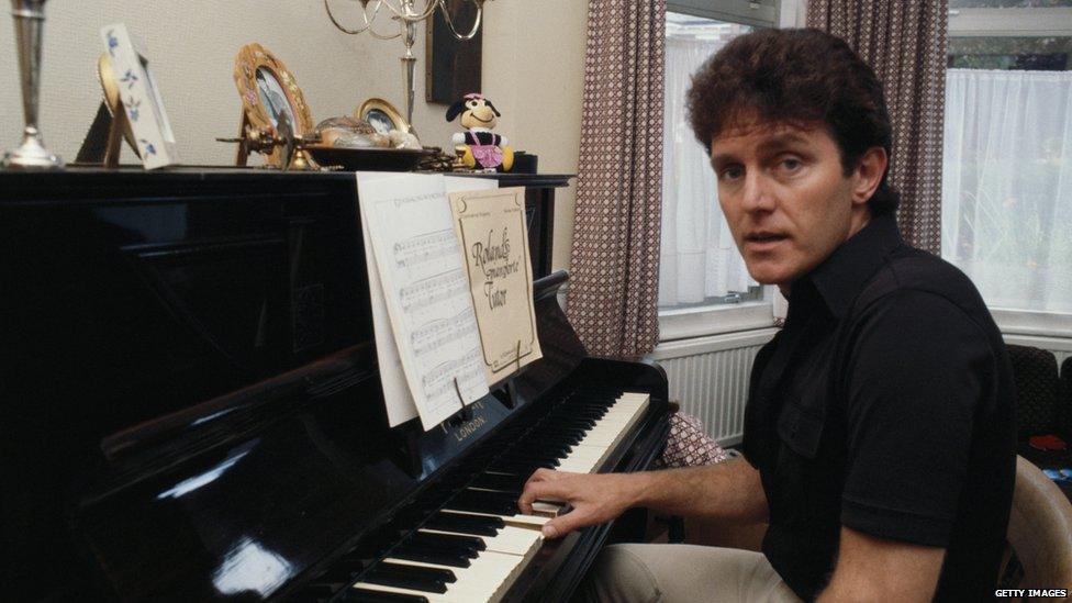 Alvin Stardust at home 1985