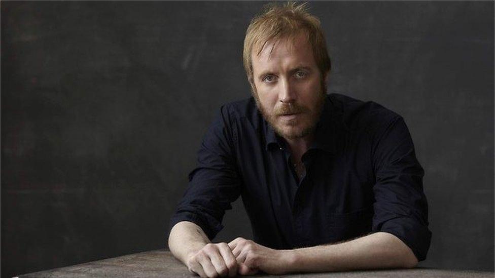 Rhys Ifans