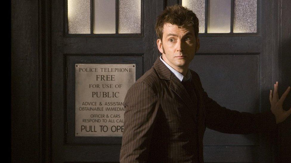 Mae Doctor Who wedi ennill 25 Bafta Cymru i gyd, gan cynnwys gwobr yr Actor Orau i David Tennant
