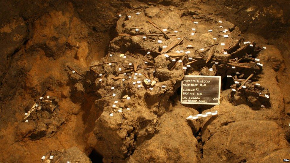 An undated handout image released by National Institute of Anthropology and History (INAH) on 29 October 2014 shows some of 4,000 wood pieces that were found in a tunnel of 180 meters under a pyramid at the archaeological site of Teotihuacan, Mexico.