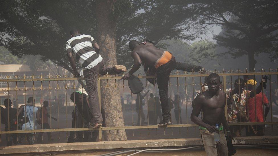 Protests in Ouagadougou (30 October 2014)