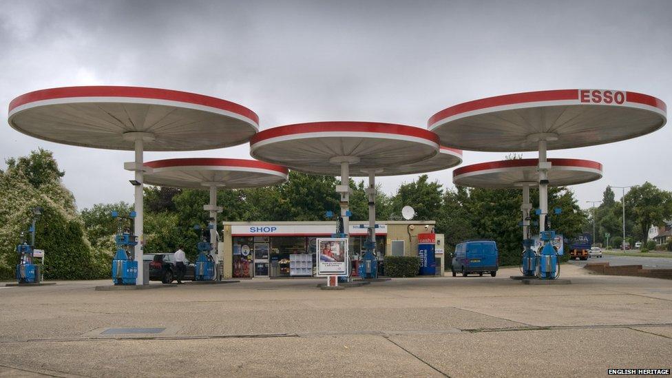 Mobil canopies on the A6 at Red Hill, Leicestershire