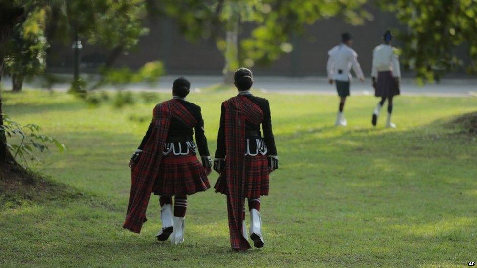 Sri Lankan military bagpipers