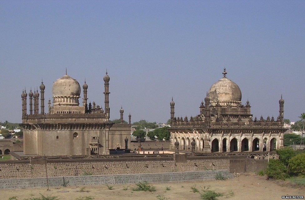 The funerary complex shown in the photograph was also designed by Sandal after 1597 in Bijapur (in present day southern Karnataka state).