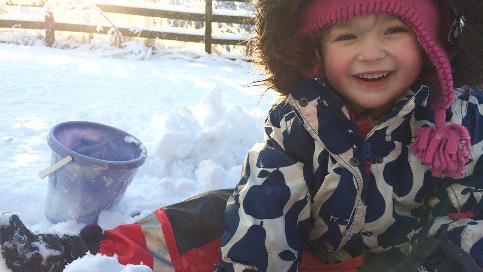 Three-year-old Cara took the opportunity to build a snow castle in Bankfoot with mum Ruth Wright.