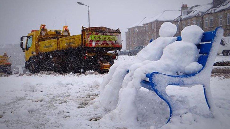 Police Scotland, in Ayrshire, have been alerting commuters to the snow and ice as forecast by the Met Office for much of Scotland on Tuesday and Wednesday.