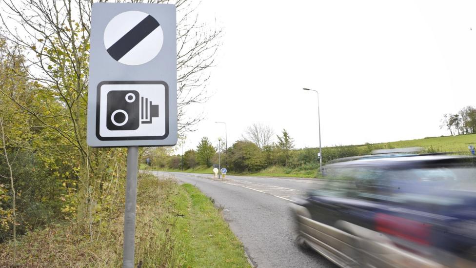 Five drivers caught speeding at over 140mph in 2014 - BBC News