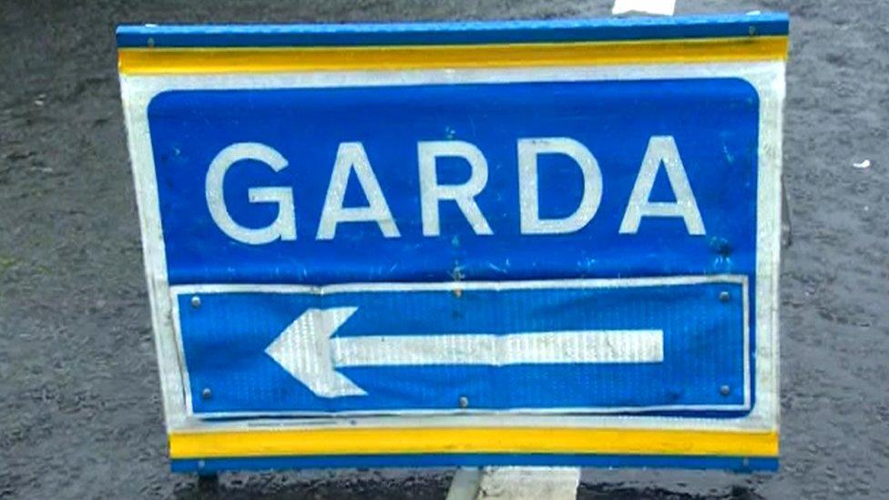 Garda sign