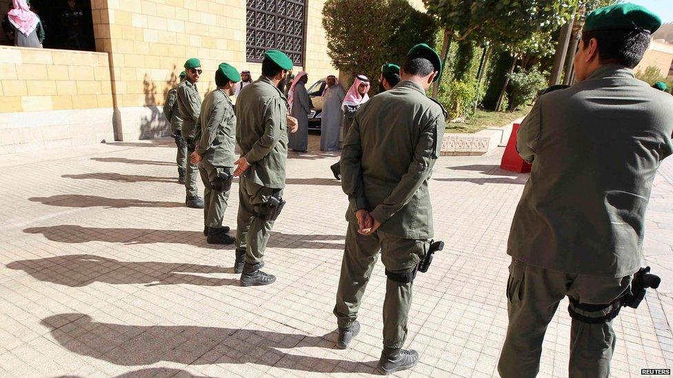 Members of Saudi security forces stand guard during the funeral of Saudi King Abdullah bin Abdulaziz in Riyadh on 23 January 2015