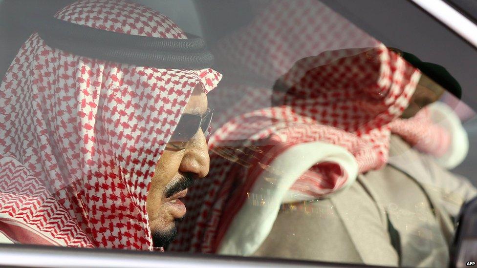 Saudi Arabia's newly appointed King Salman arrives for the funeral of his half-brother late King Abdullah at the Al-Od cemetery in the centre of Riyadh on 23 January 2015 following his death in the early hours of the morning