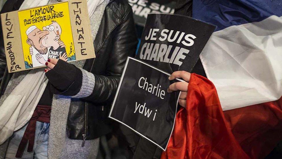 Je suis Charlie: Gwylnos Caerdydd