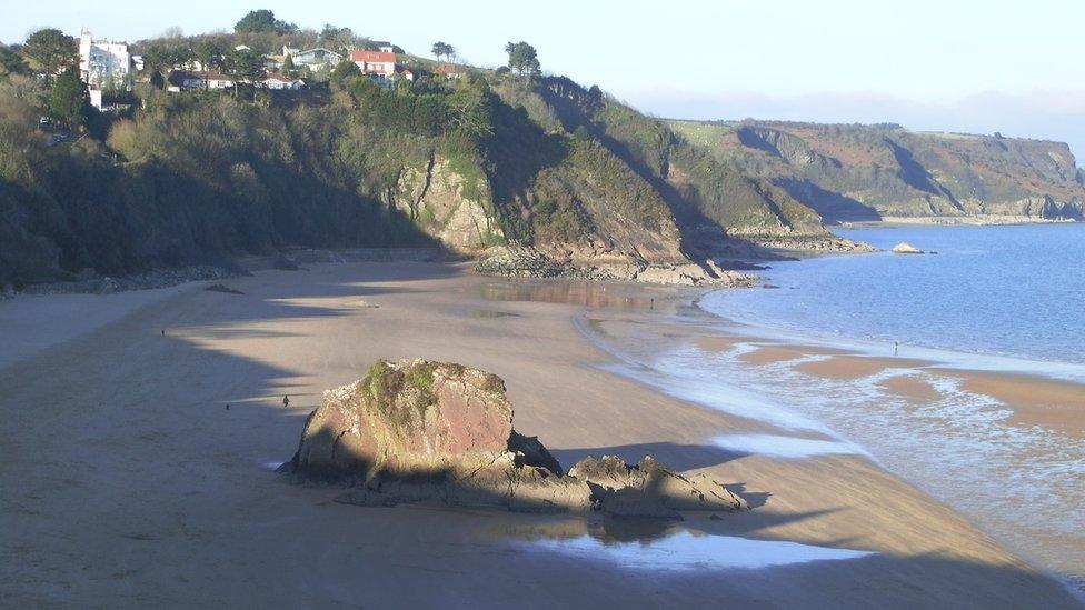 Tenby's north beach by Huw James from Brecon