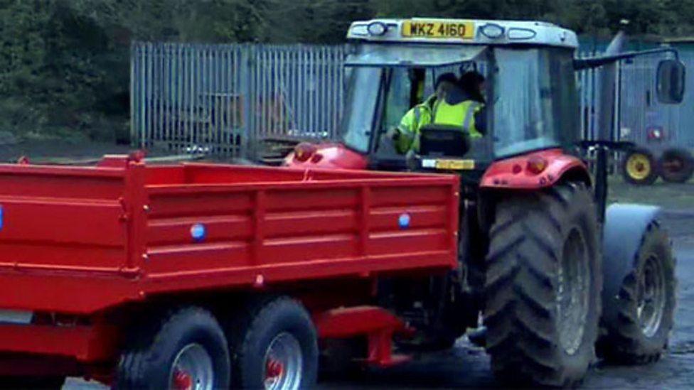 Farm vehicle