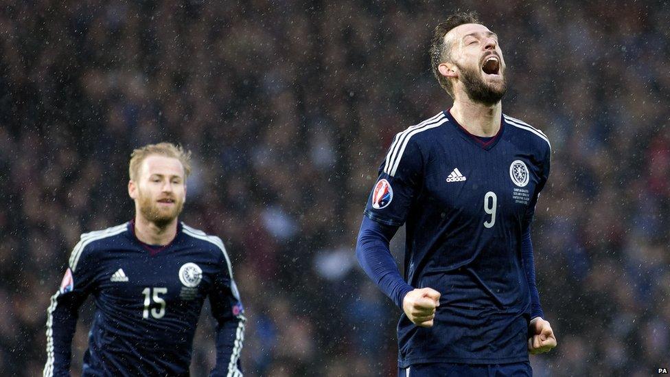 Steven Fletcher celebrating