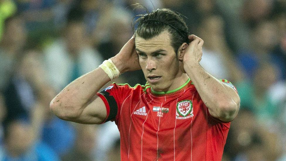 Gareth Bale in Wales kit