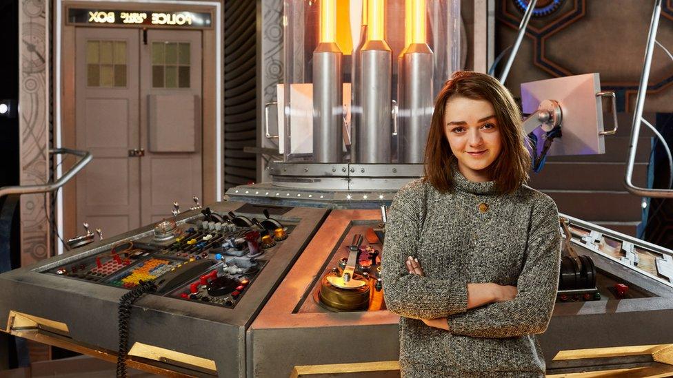 Maisie Williams in the Tardis