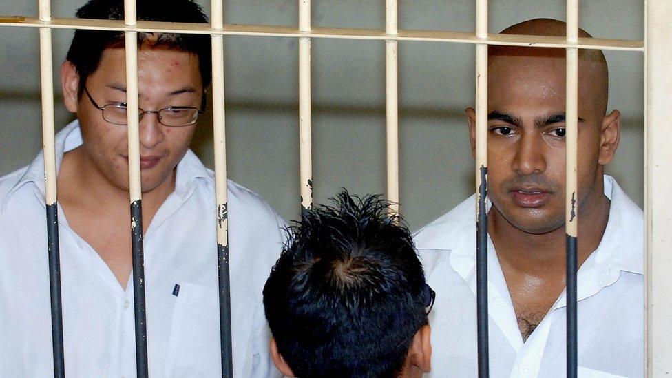 Andrew Chan and Myuran Sukumaran behind bars