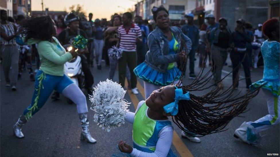 Girls dancing