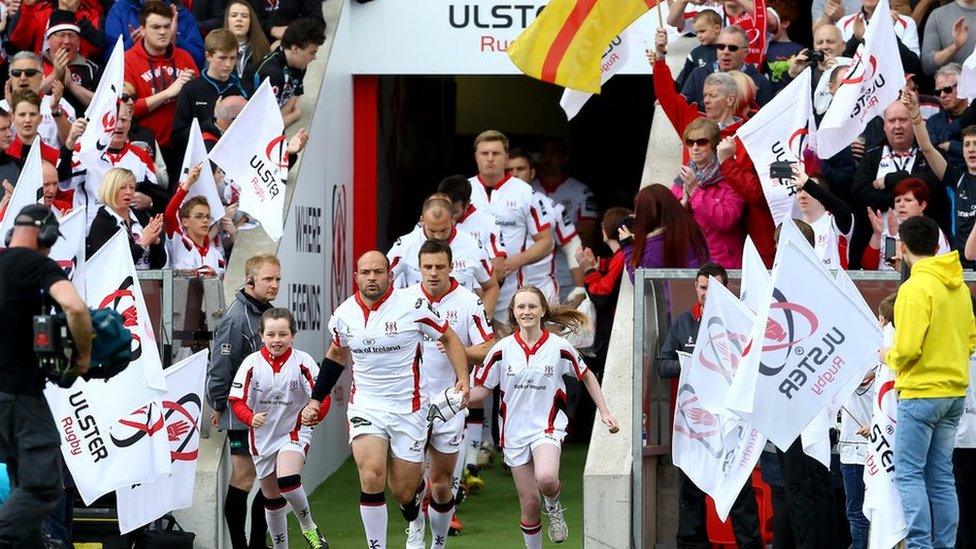 Skipper Rory Best leads Ulster out with the team searching for an eleventh straight home league win of the season at Kingspan Stadium