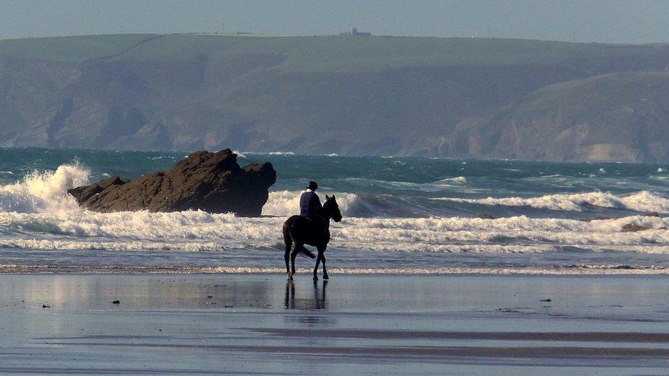 Broad Haven, Pembrokeshire on a sunny afternoon, pictured by Peter Munt-Davies of St Ishmaels