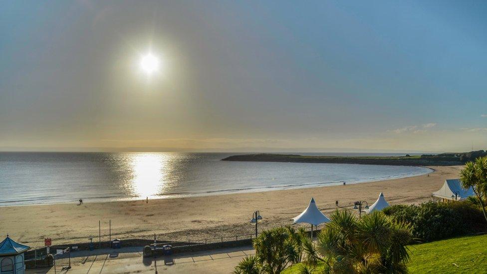 The sun shining down on Barry Island, captured by Mike Colley