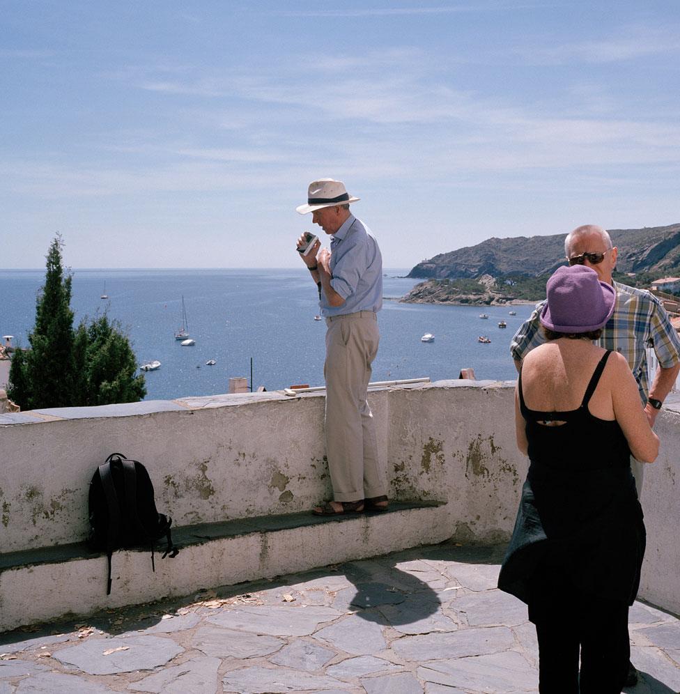 Sargy with dictaphone in Cadaques