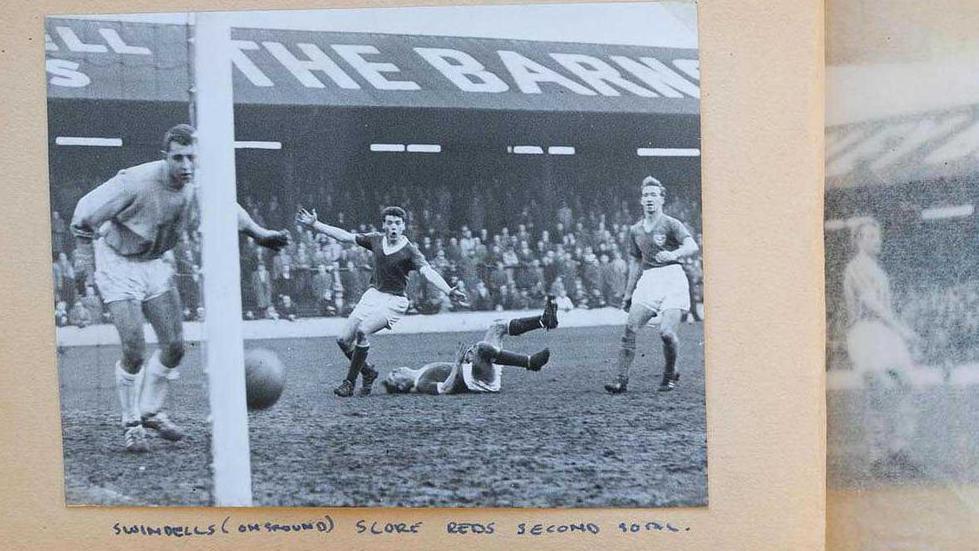 A page from Barnsley Chronicle reporter Selwyn Dunford's photo album for the 1961-1962 season.