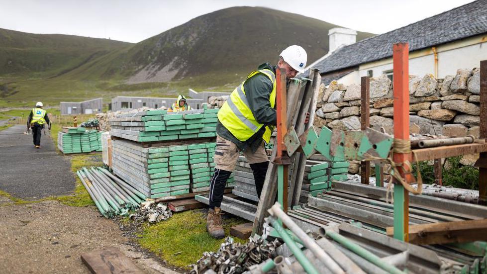 Workers and a delivery of materials to Hirta, St Kilda.