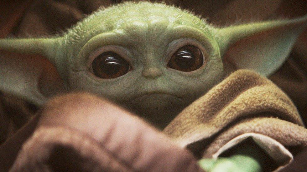 Baby-Yoda.