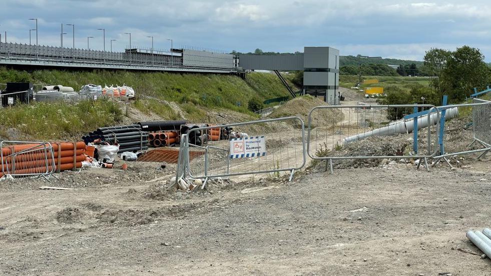 Work on White Rose Rail Station