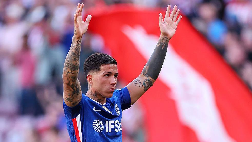 Enzo Fernandez puts arms in the air after FA Cup final