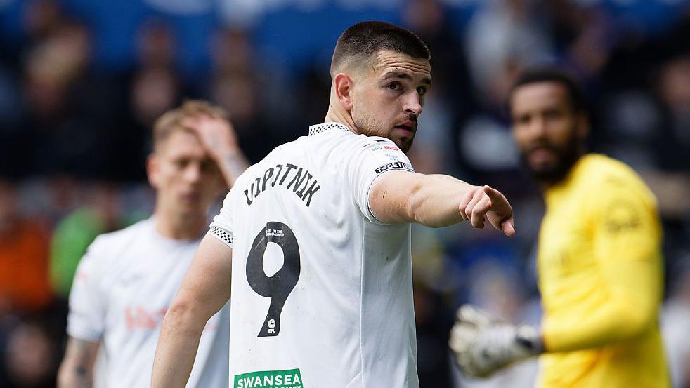 Zan Vipotnik in action this season