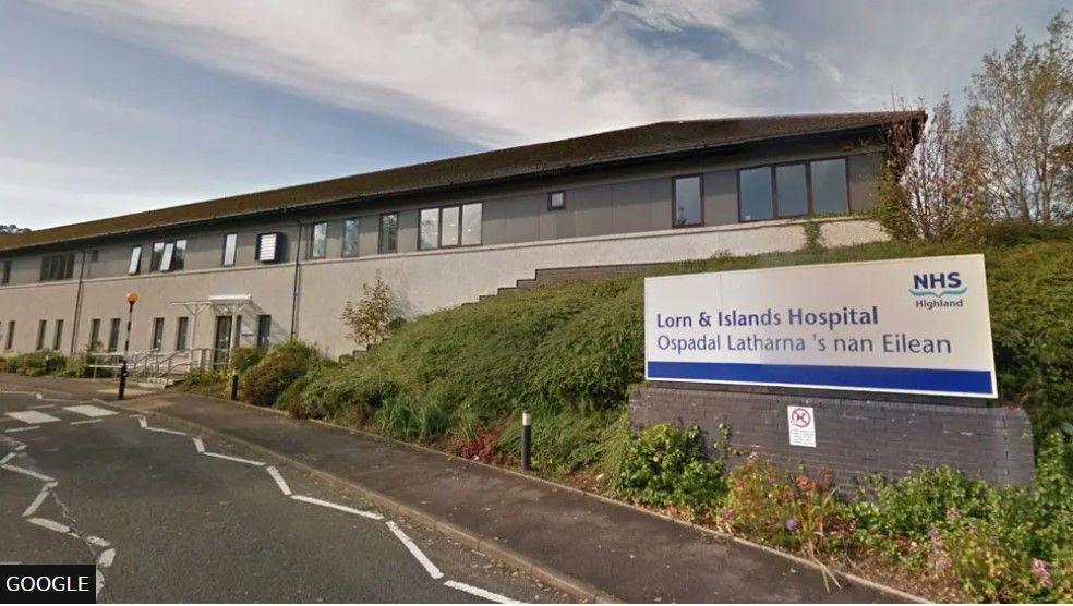 A picture of the Lorn and Islands Hospital in Oban taken from Google Streetview