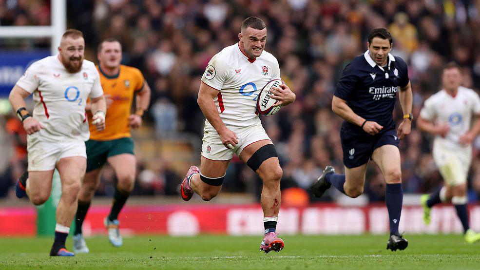 Ben Earl playing for England
