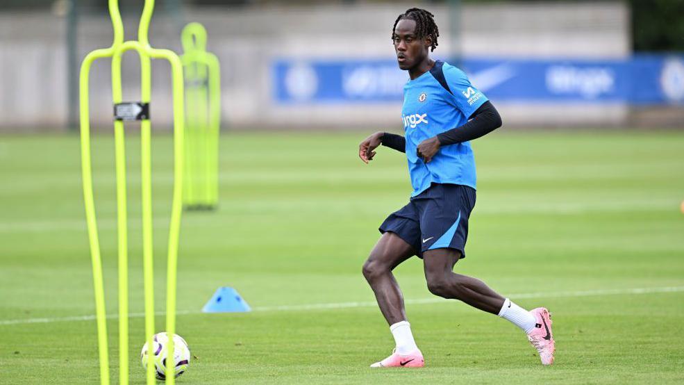 Trevoh Chalobah in Chelsea training