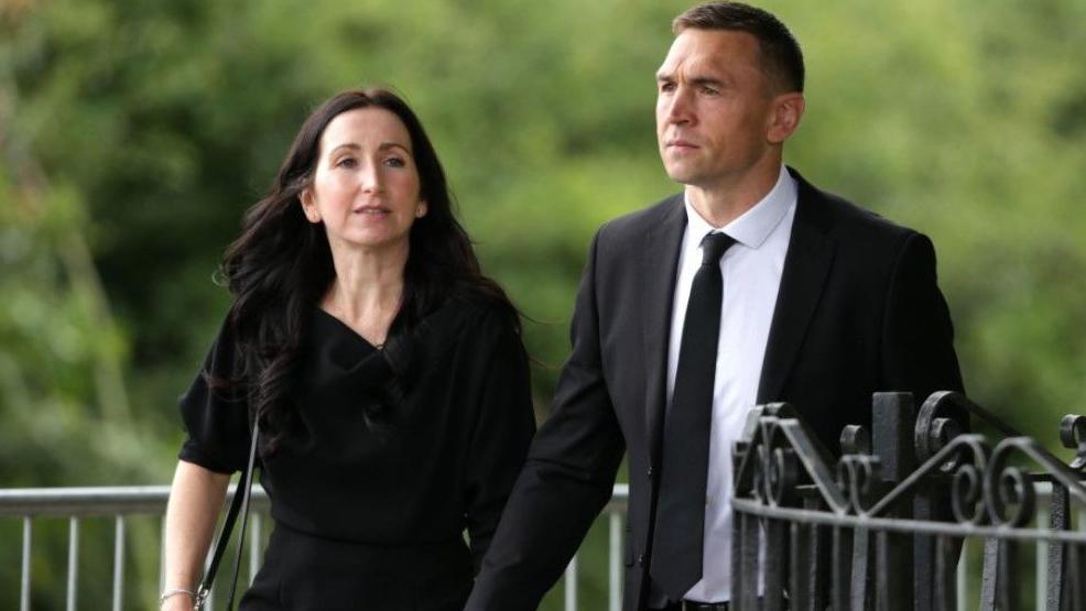 Kevin Sinfield and wife Jayne