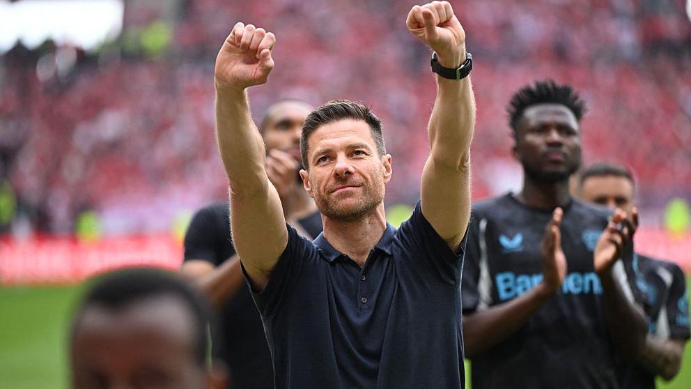 Xabi Alonso celebrating