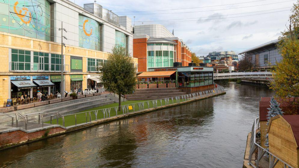 A general view of the Oracle, with the River Kennet flowing past it.