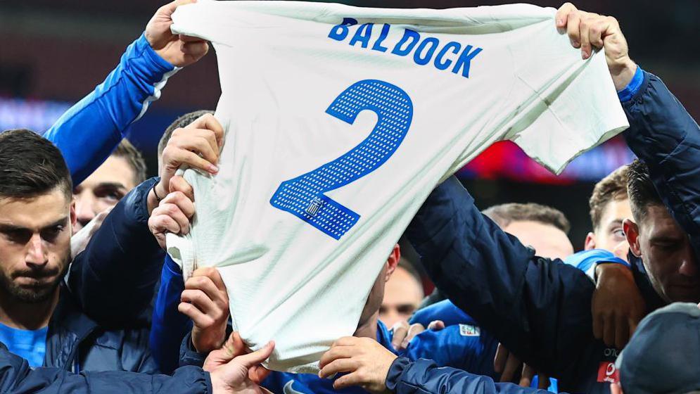 Greece's players paid tribute to George Baldock during their win against England at Wembley