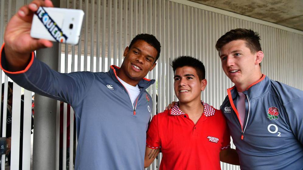 Ben Curry takes a photo