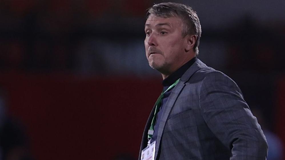 Lee Clark during his time in charge of Sudanese side Al-Merrikh