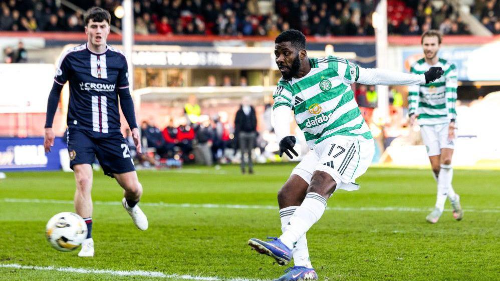 Kelechi Iheanacho scores Celtic's late winner