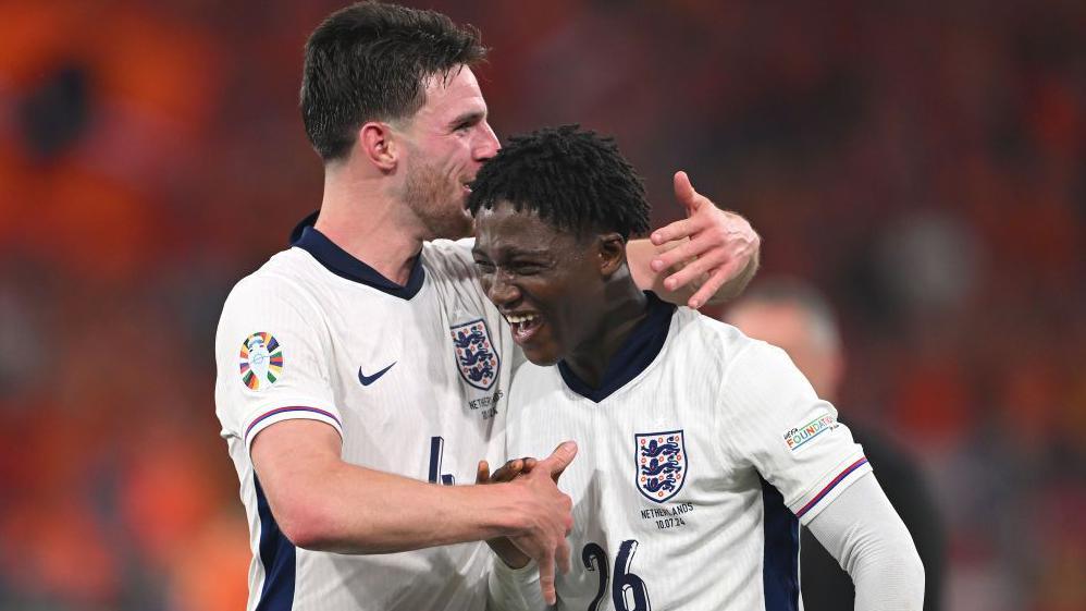 England midfielders Declan Rice and Kobbie Mainoo